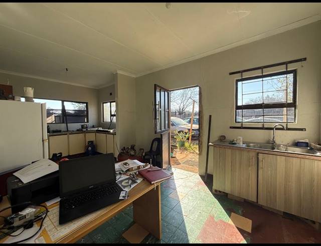 3 BEDROOM HOUSE FOR SALE IN VANDERBIJLPARK CW 2